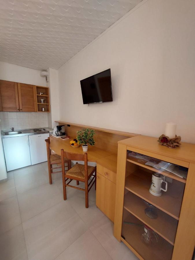 אומאג Apartmani Gamboc + Experience And Discounts מראה חיצוני תמונה